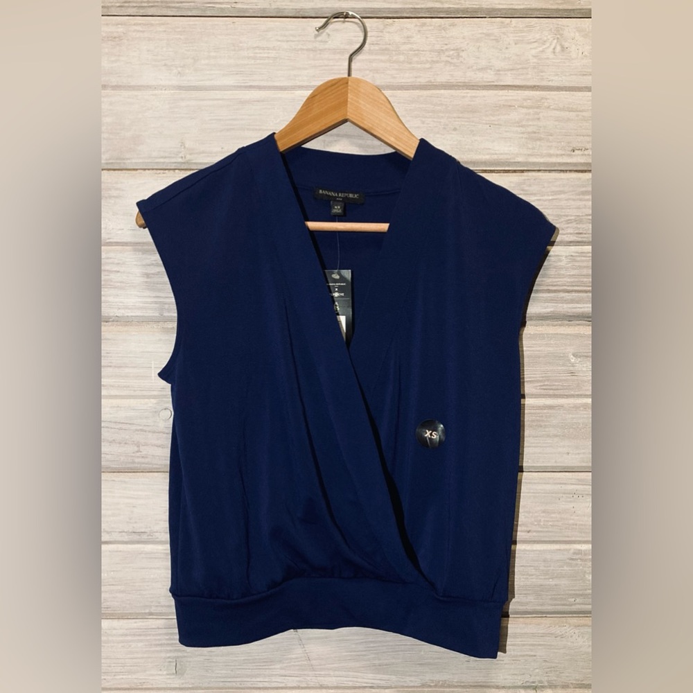 Banana Republic- Patriot Blue Crepe Top XS
